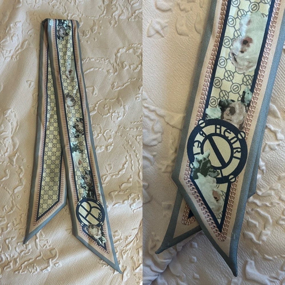 Henri Bendel Twilly Scarf